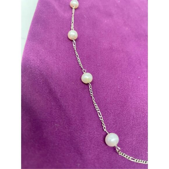Vintage Sterling Silver Freshwater Pearl Dainty necklace 16” - Picture 2 of 5